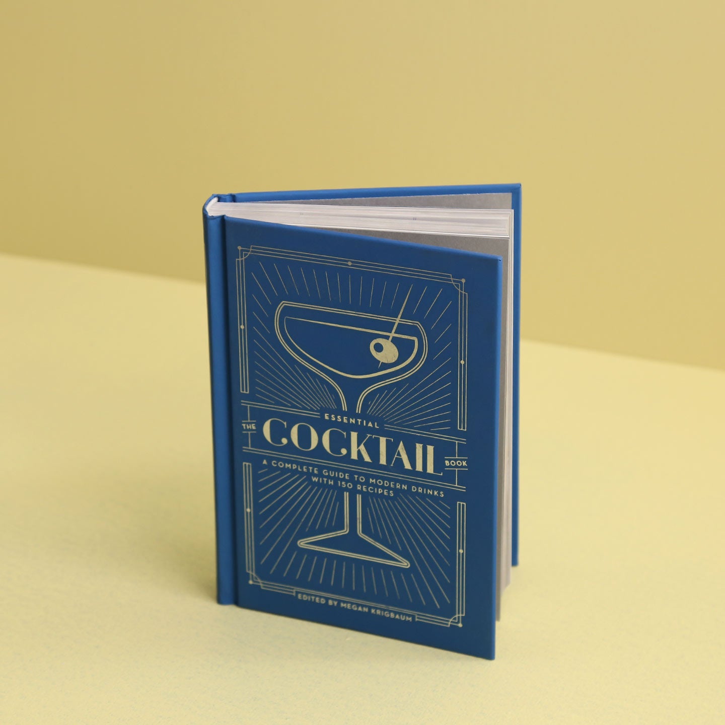 The Essential Cocktail Book + sett – One Mercantile / Sett